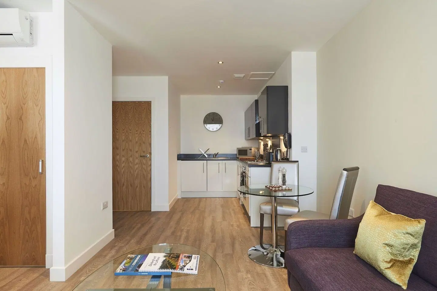 Braid Apartments by Mansley ROOM_EXAMPLE