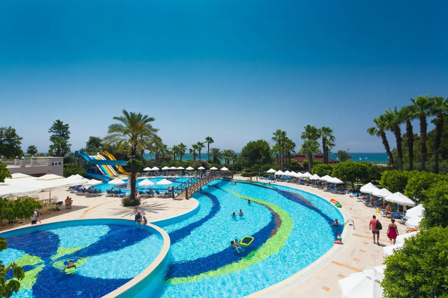 Terrace Beach Resort OUTDOOR_POOL