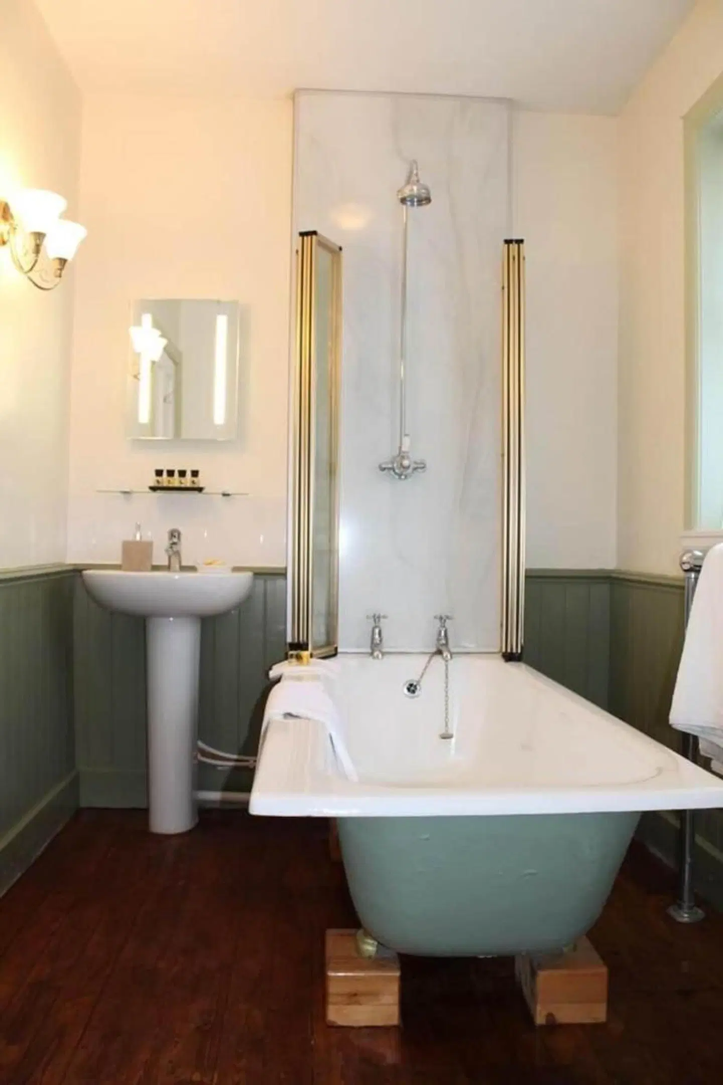 Tirindrish House B&B Badezimmer