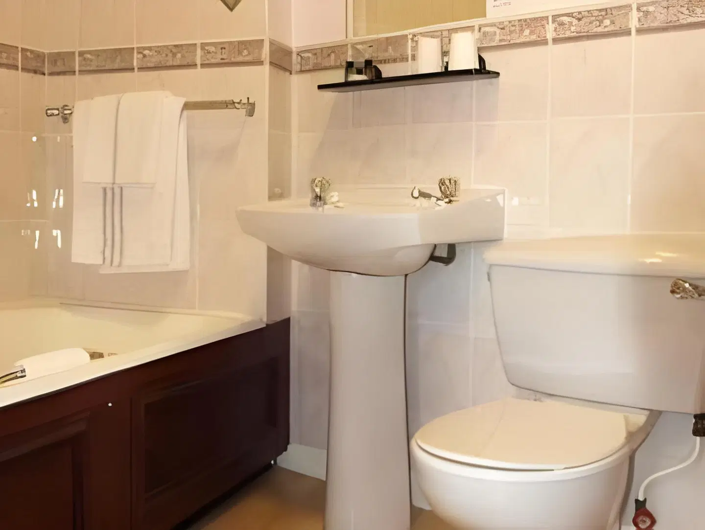 Mackays Hotel Badezimmer