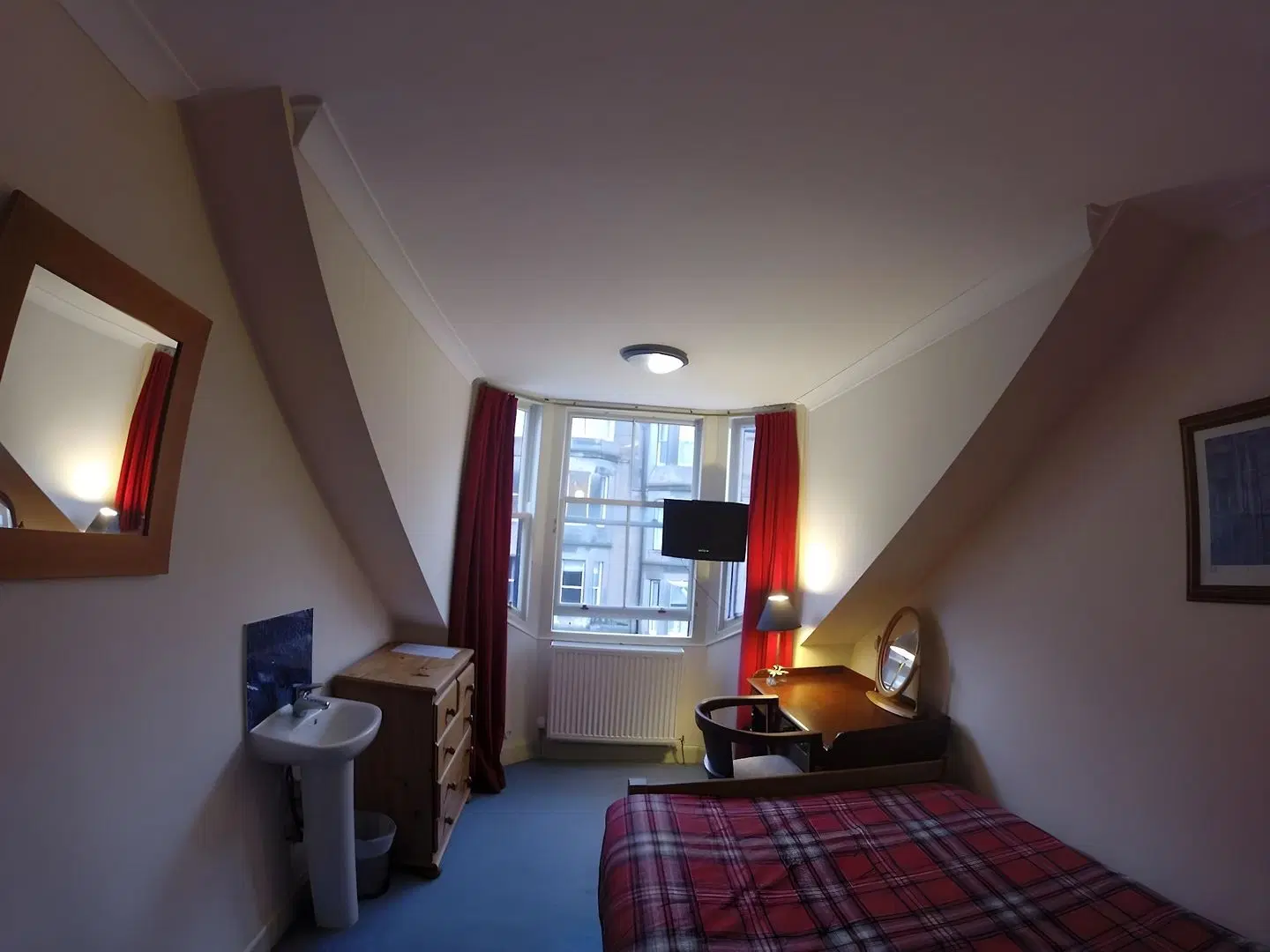 Argyle Backpackers ROOM_EXAMPLE