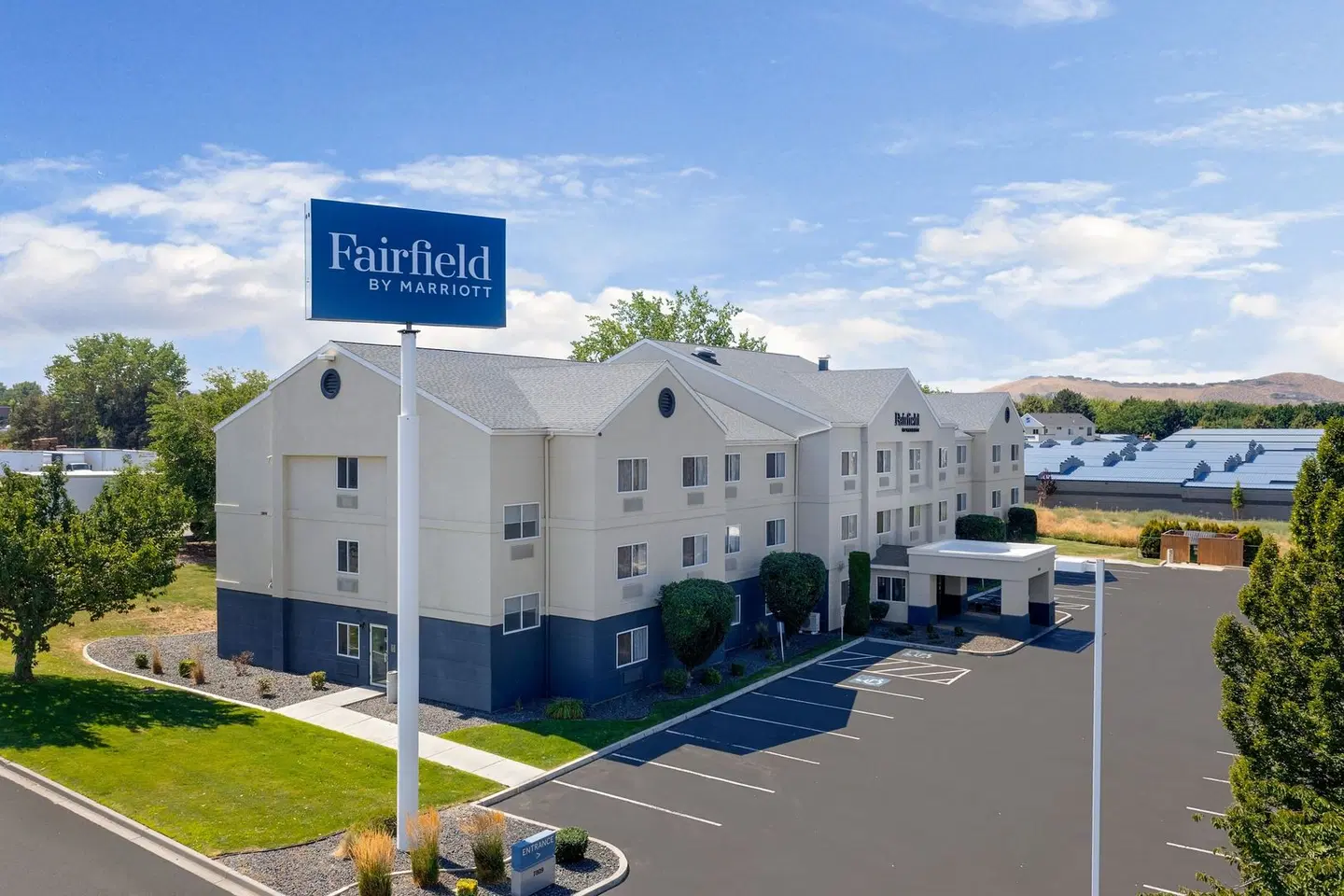 Fairfield Inn by Marriott Kennewick EXTERIOR