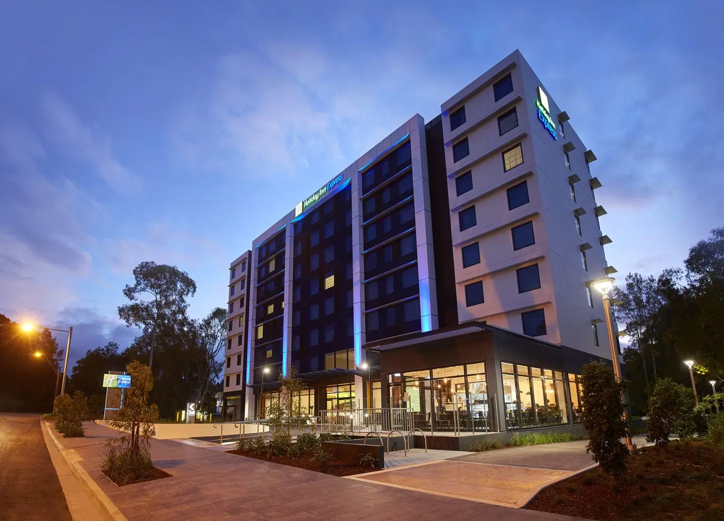 Holiday Inn Express Sydney Macquarie Park by IHG EXTERIOR