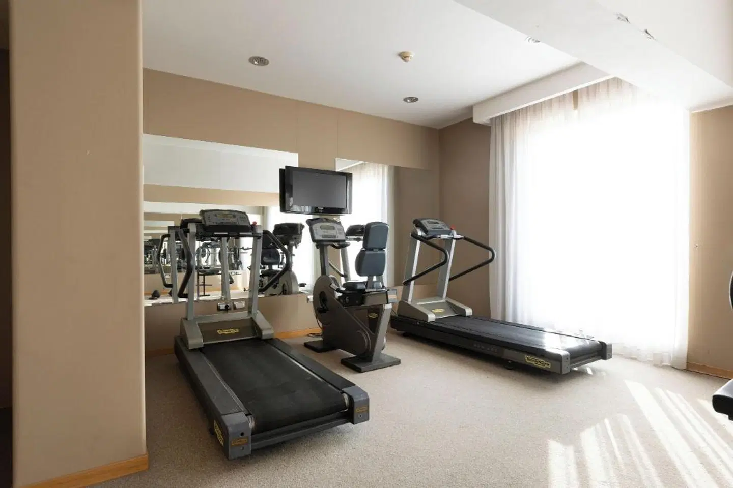 Royal Caserta SPORTS_AND_LEISURE
