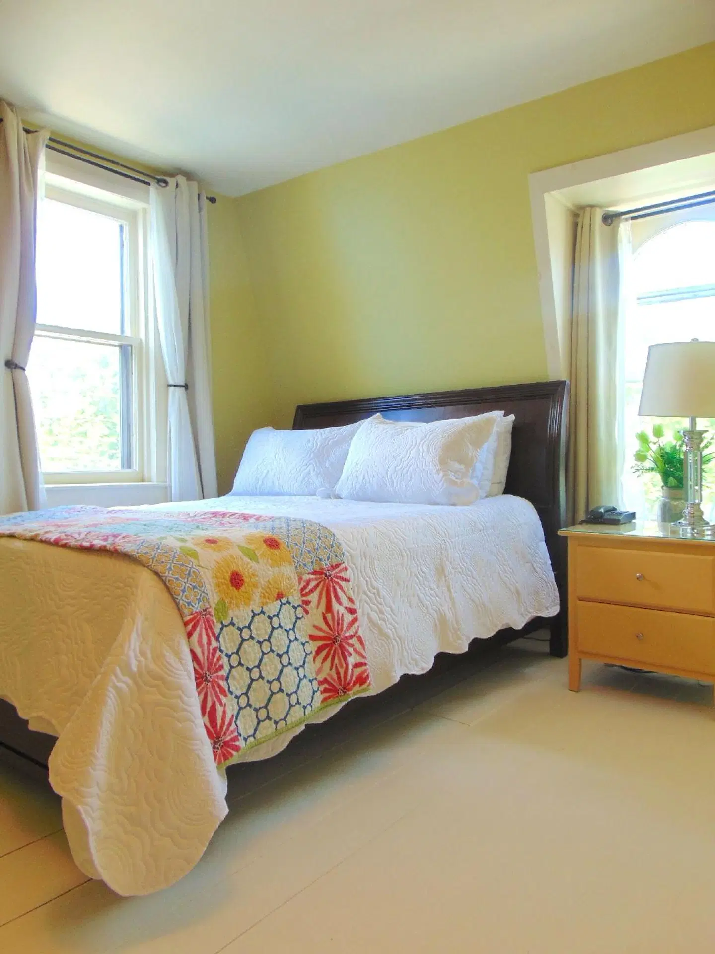 The Elizabeth Manor Guesthouse ROOM_EXAMPLE