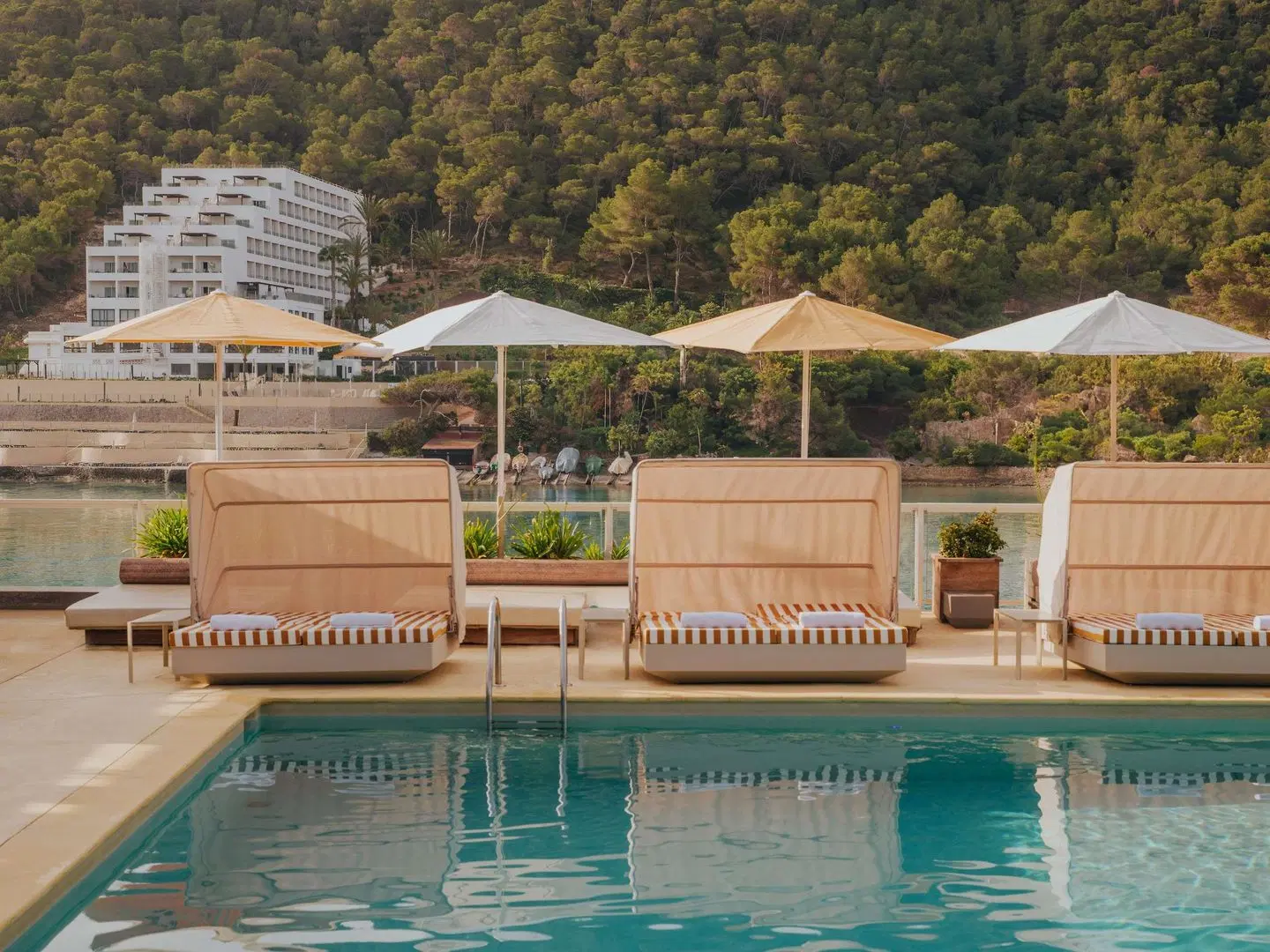 Mondrian Ibiza OUTDOOR_POOL