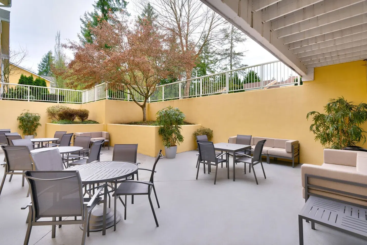 Fairfield by Marriott Inn & Suites Seattle Bellevue/Redmond Terrasse