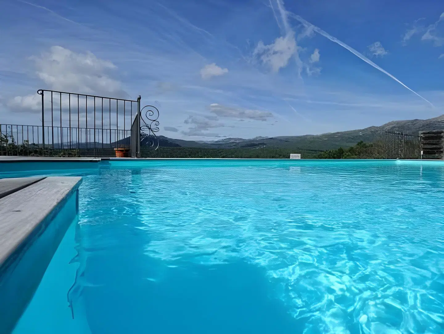 Hôtel du Tourisme OUTDOOR_POOL
