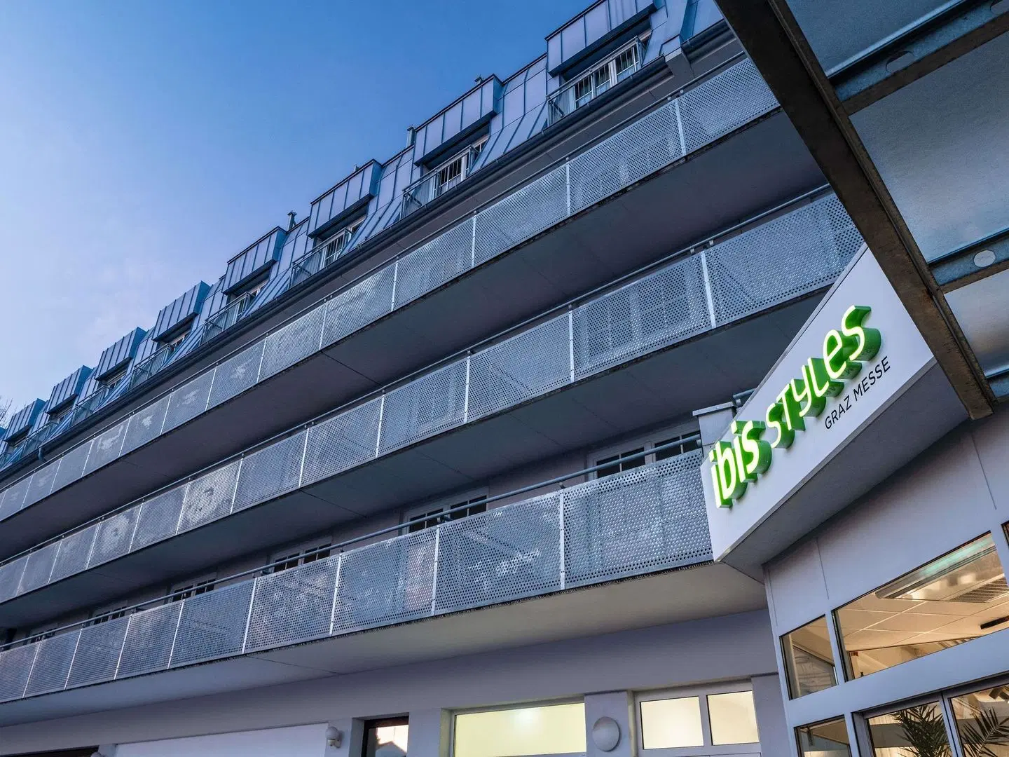 ibis Styles Graz Messe EXTERIOR