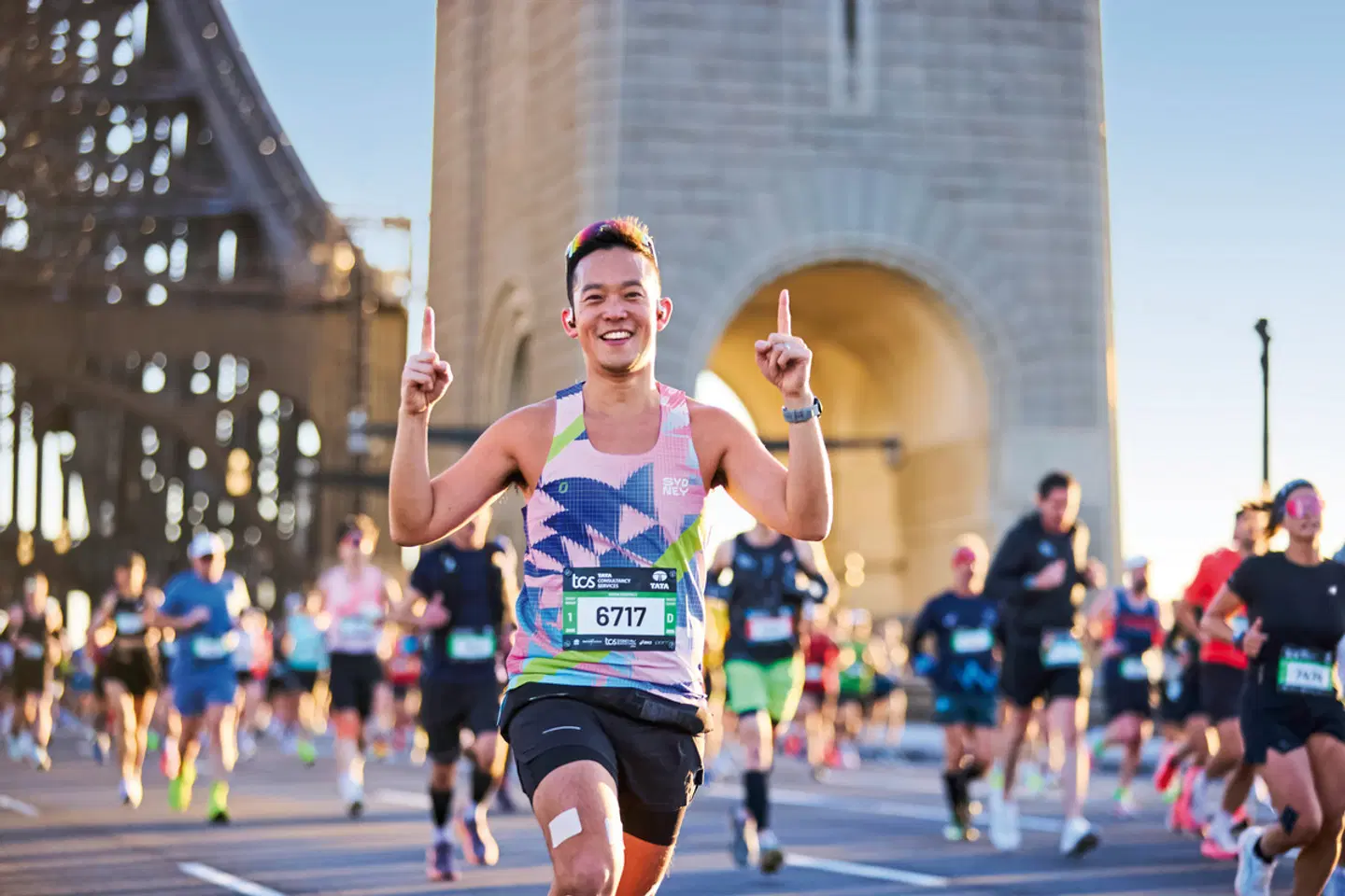 Rydges World Square - inkl. 1 Startnummer TCS Sydney Marathon PEOPLE