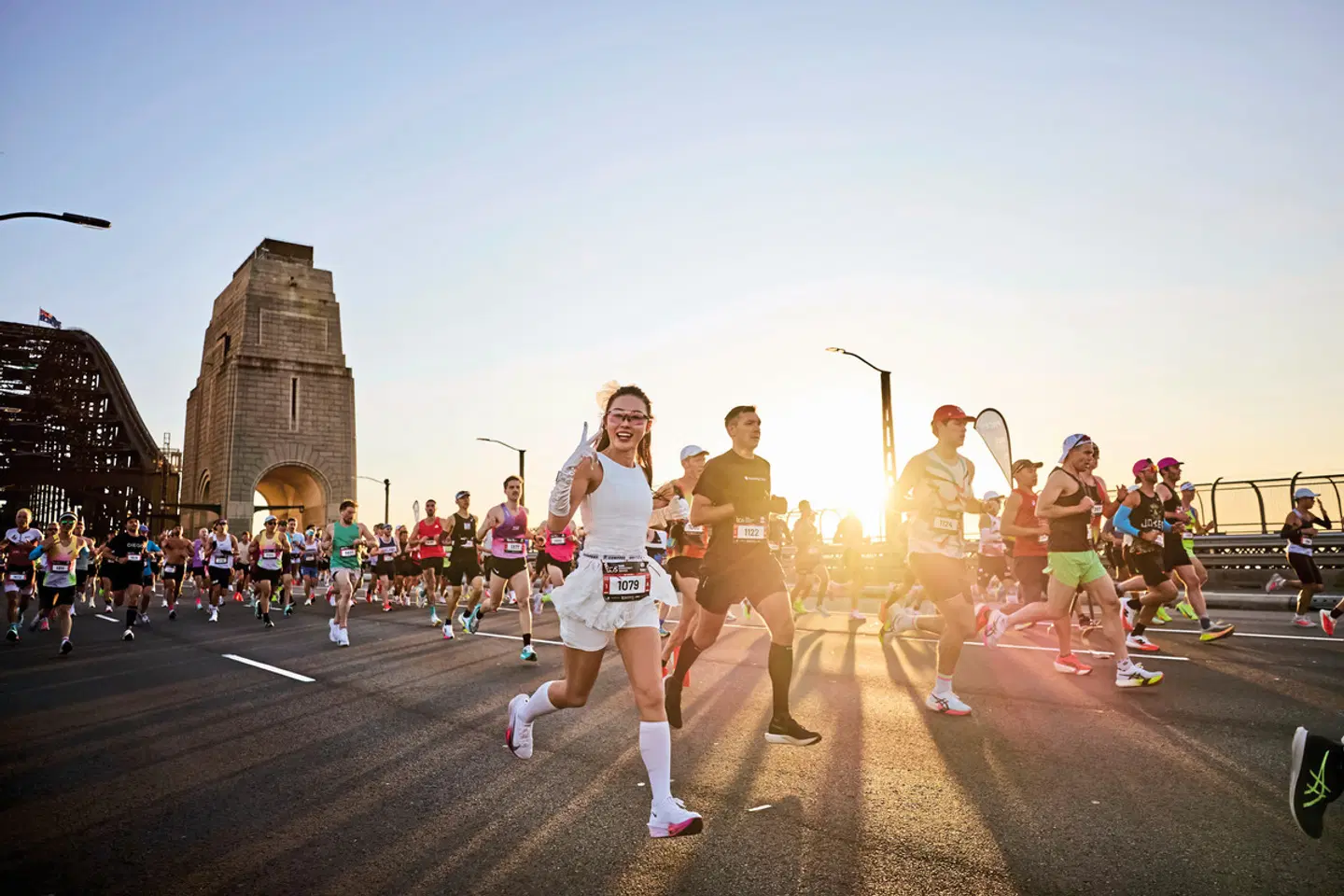 Rydges World Square - inkl. 1 Startnummer TCS Sydney Marathon PEOPLE