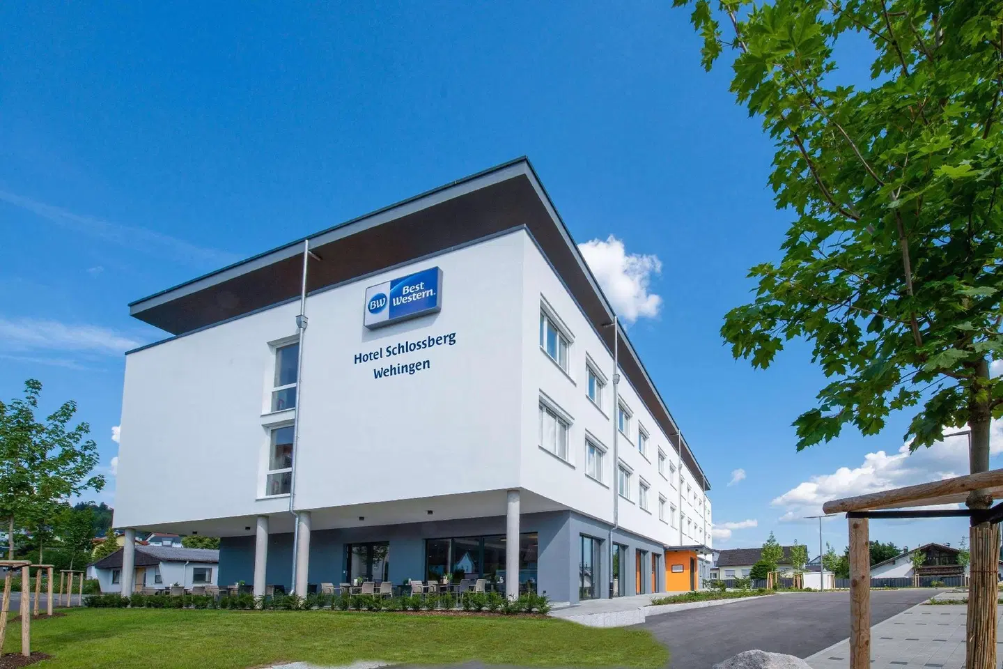 Hotel Schlossberg Wehingen EXTERIOR