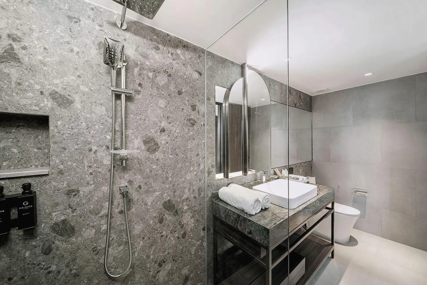 Gardina Asoke Hotel & Residence (SHA Certified) Badezimmer