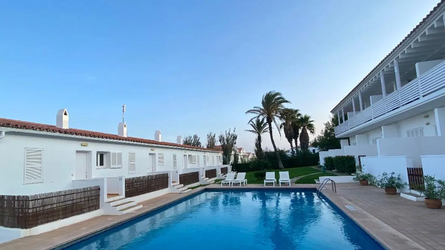 Pérgolas OUTDOOR_POOL
