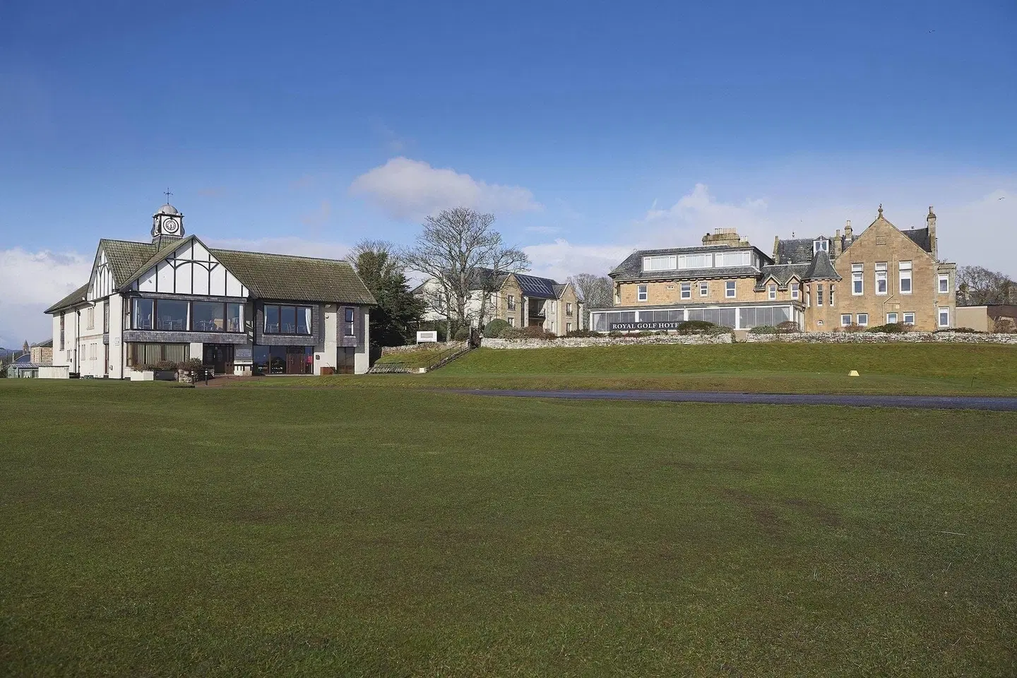Royal Golf Hotel EXTERIOR