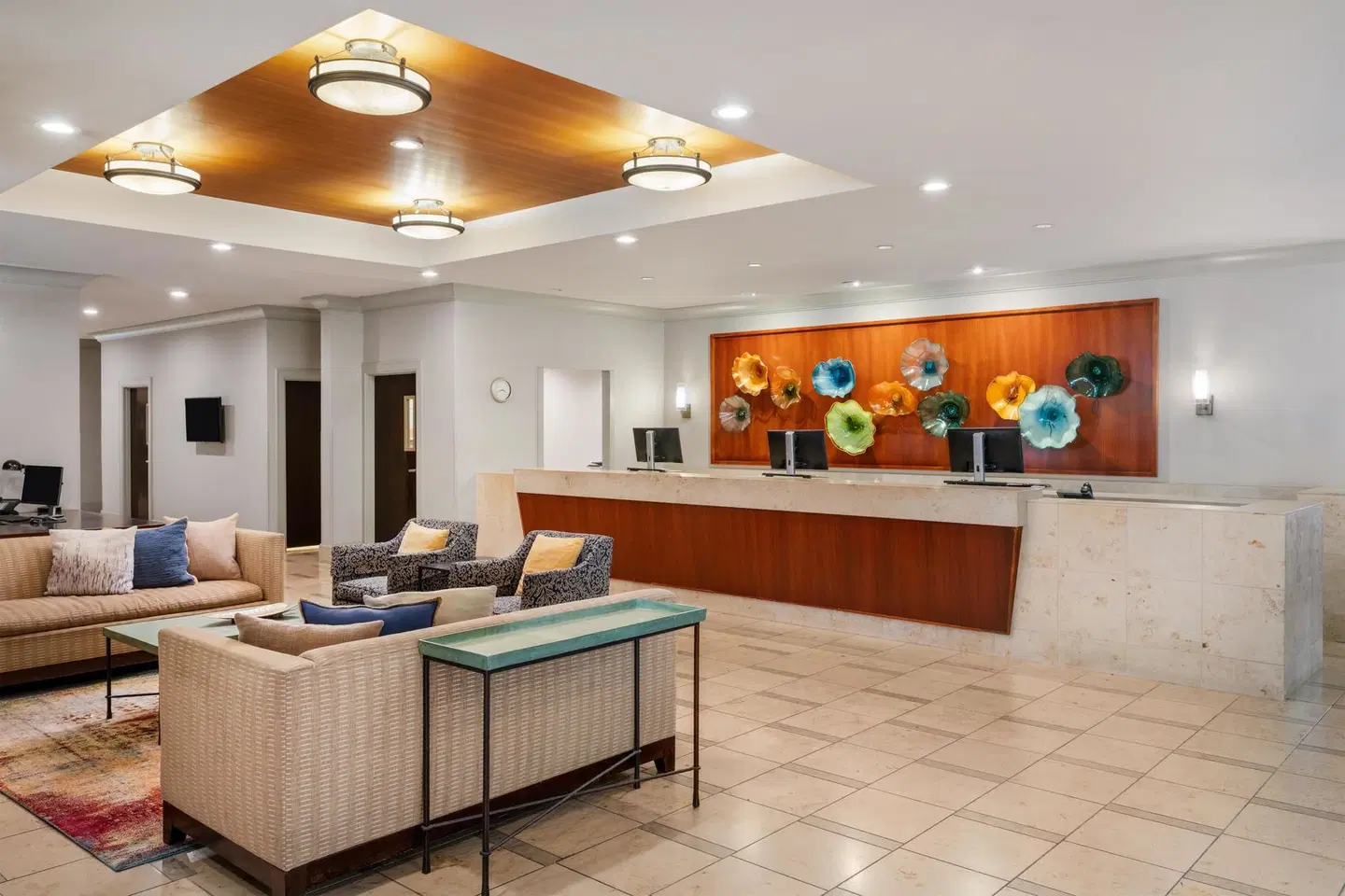 Silver Cloud Hotel - Bellevue Eastgate LOUNGE_LOBBY