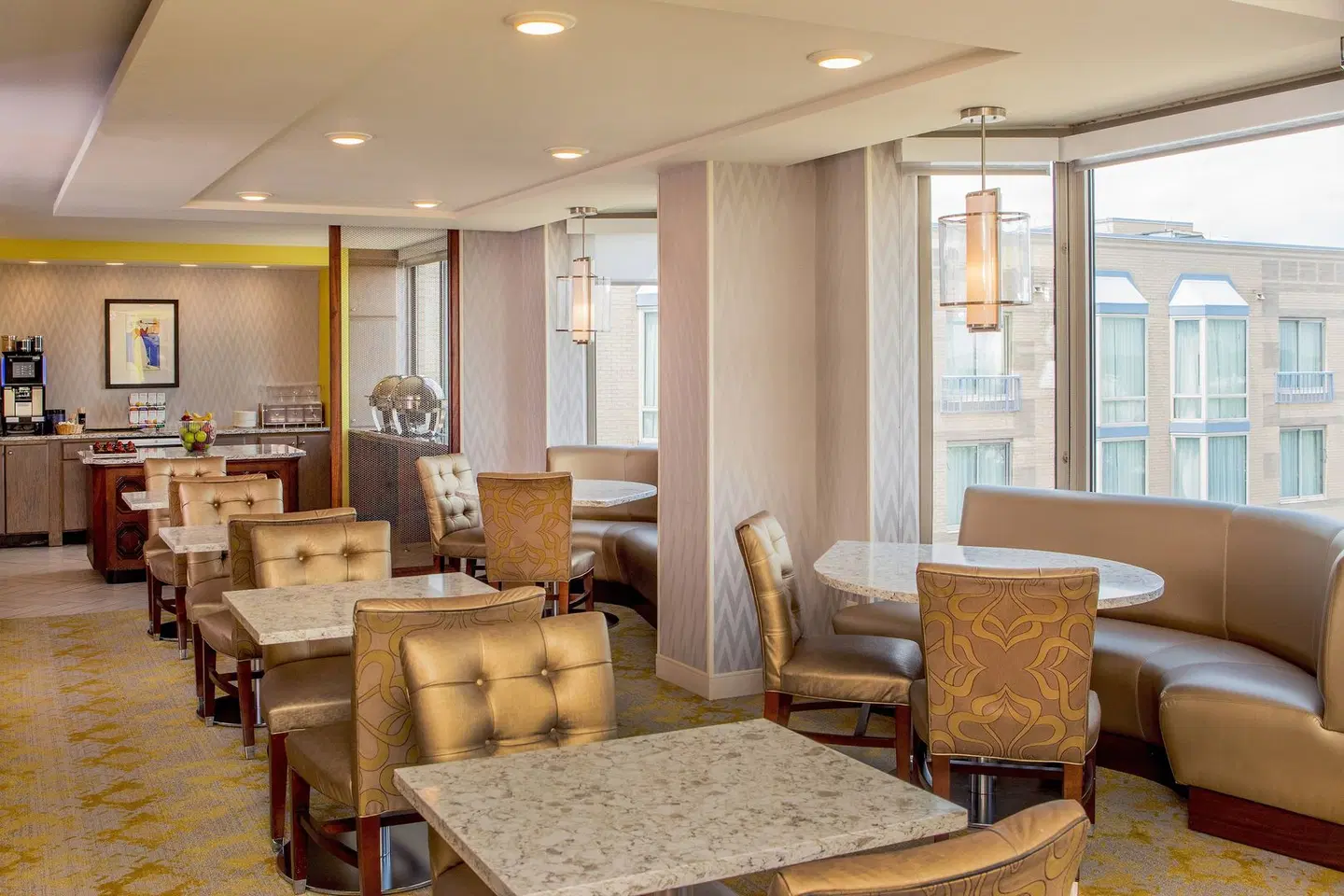 Sheraton Suites Chicago Elk Grove LOUNGE_LOBBY