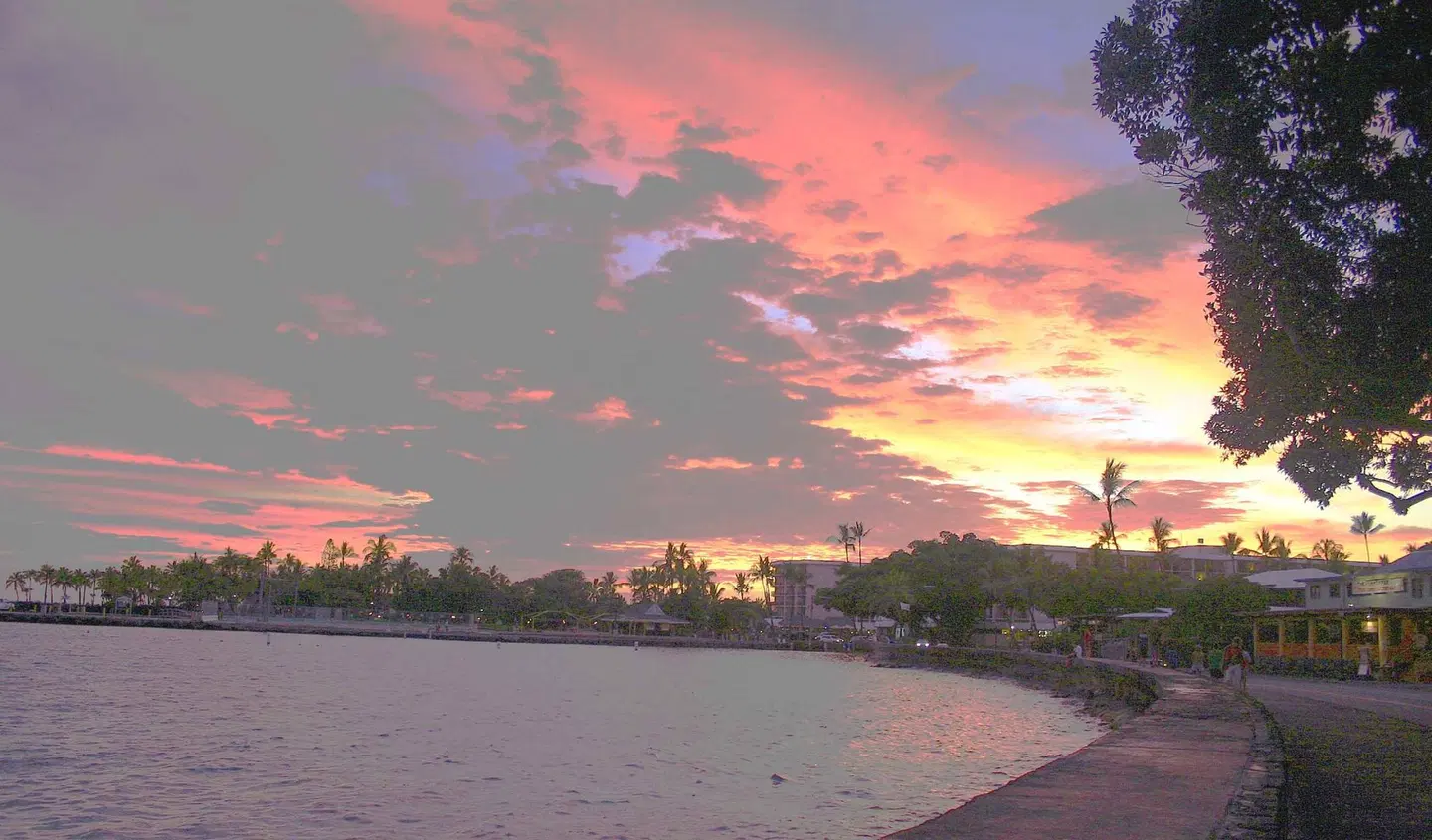 Holiday Inn Express & Suites Kailua-Kona by IHG LANDSCAPE