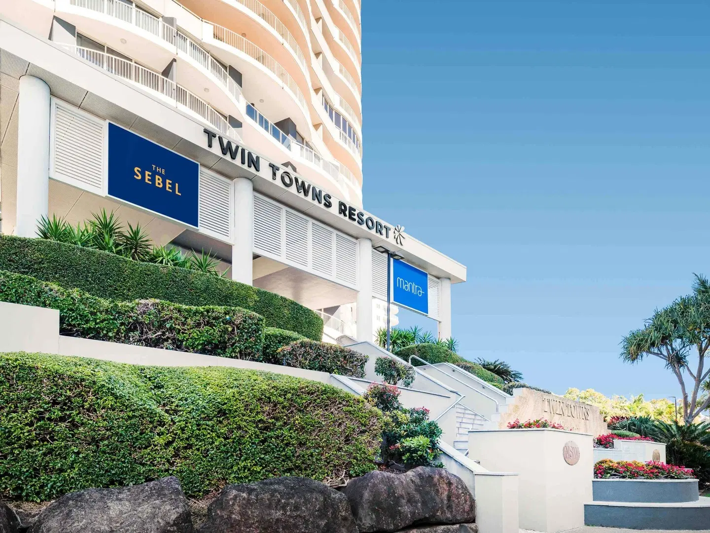 The Sebel Twin Towns Coolangatta EXTERIOR