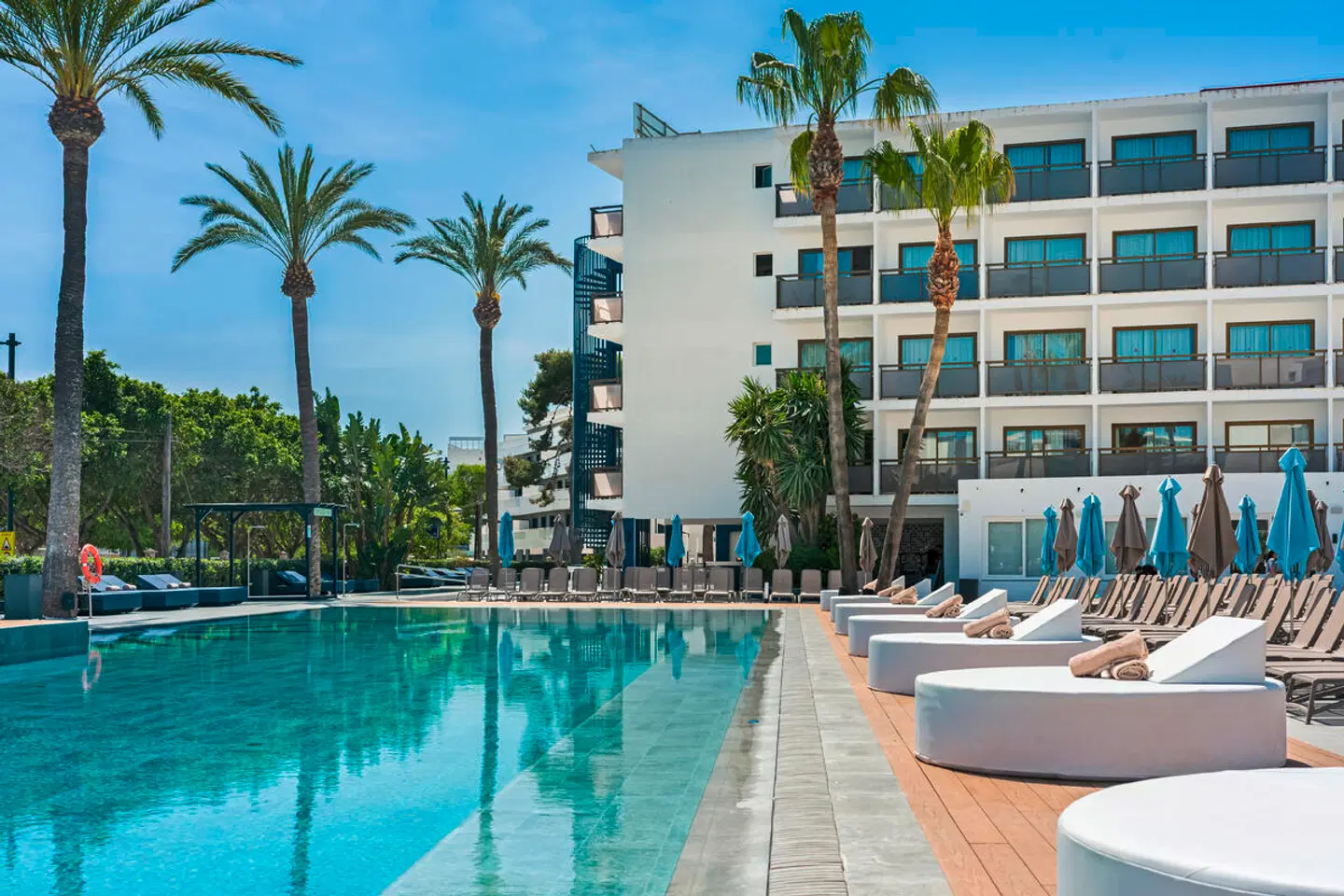 Vibra Mare Nostrum OUTDOOR_POOL