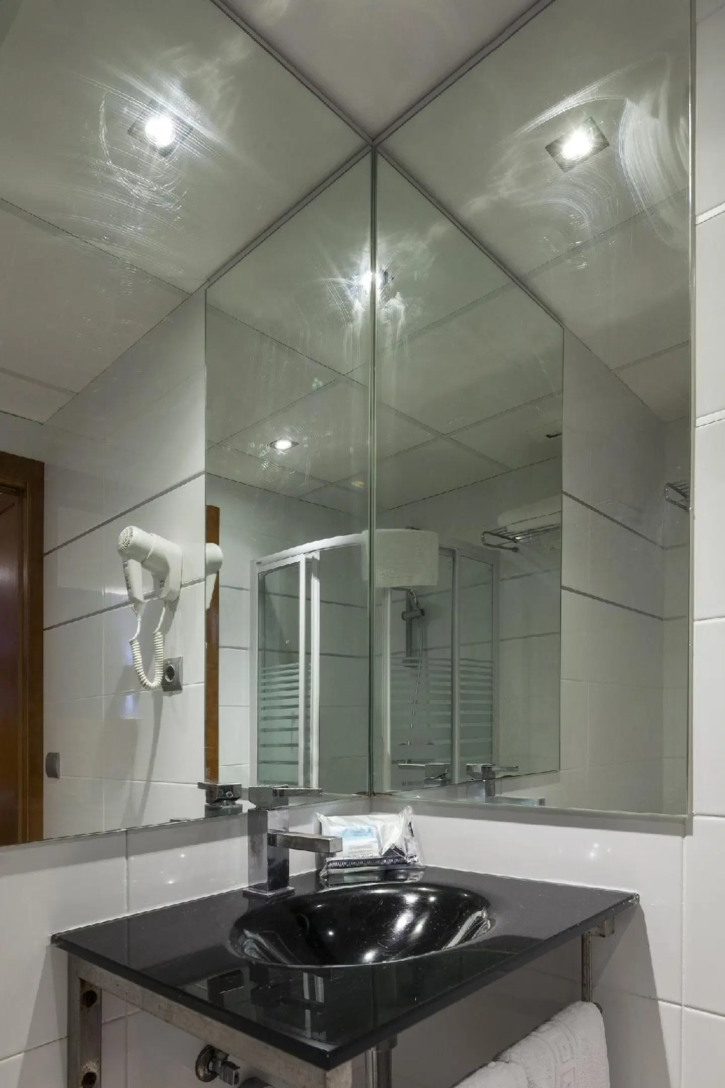 Ibiza Jet Badezimmer