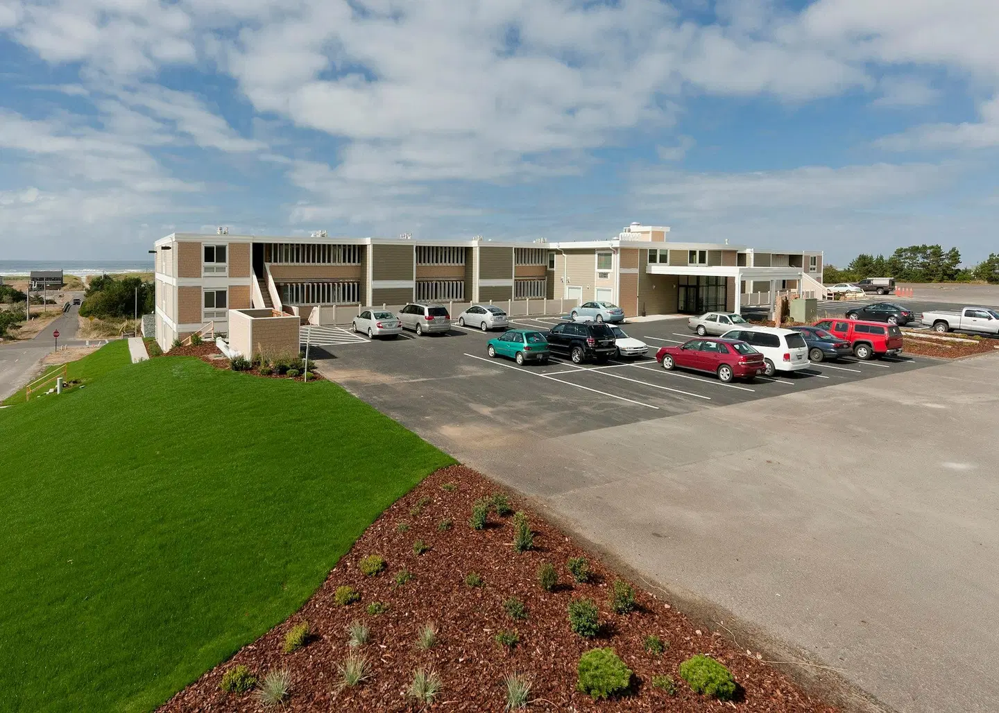 WorldMark Surfside Inn EXTERIOR