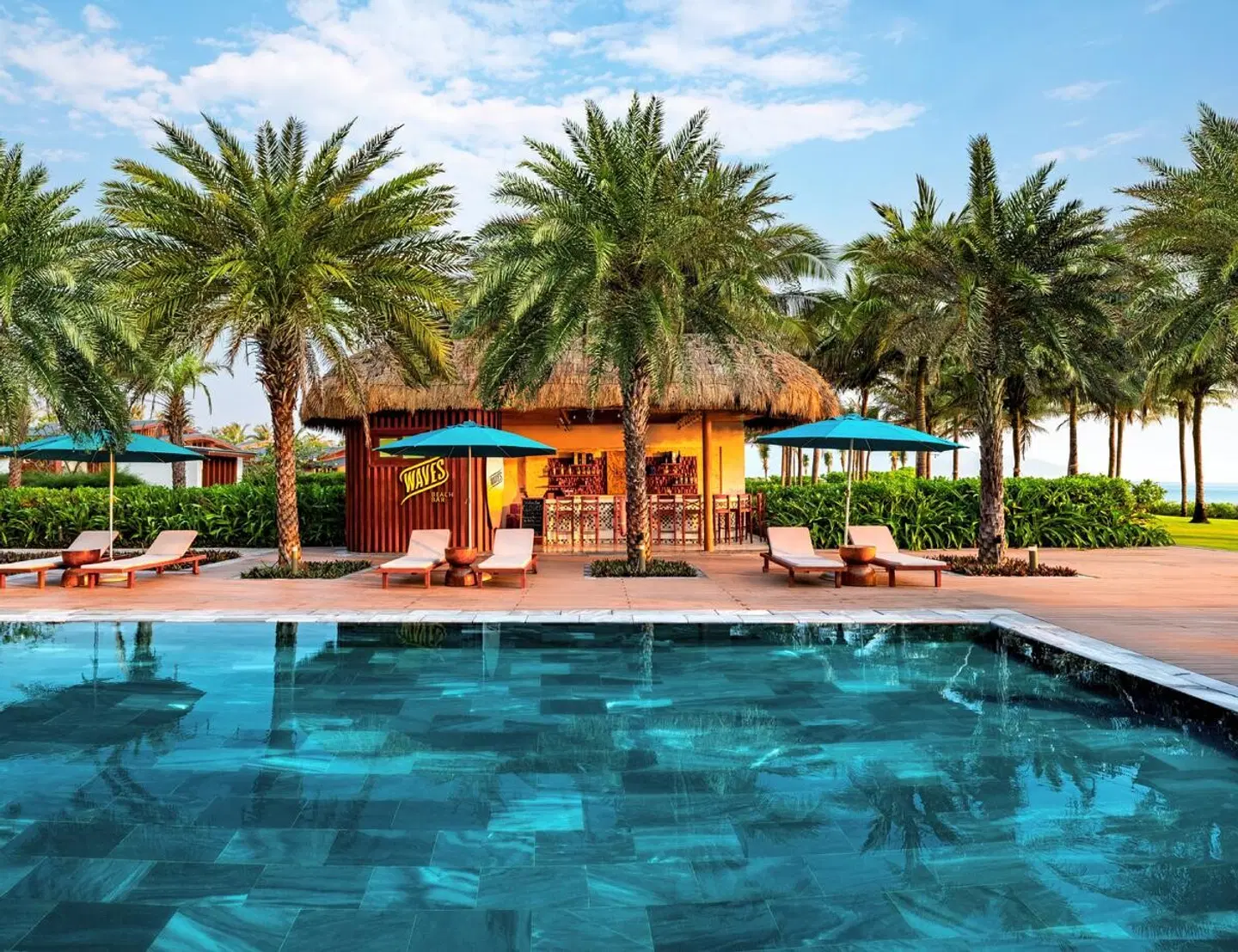 Radisson Blu Resort Cam Ranh OUTDOOR_POOL
