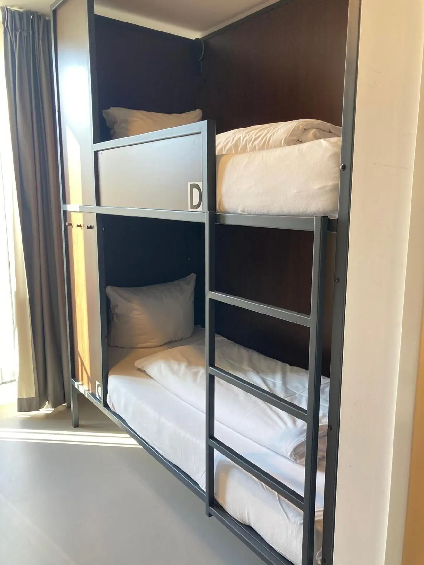 Nena Hostel Berlin Badezimmer