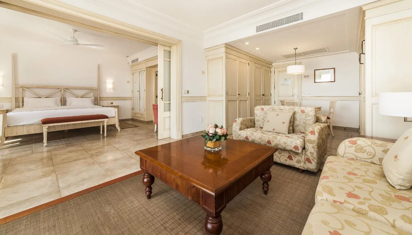 Insotel Punta Prima Prestige Suites & Spa ROOM_EXAMPLE