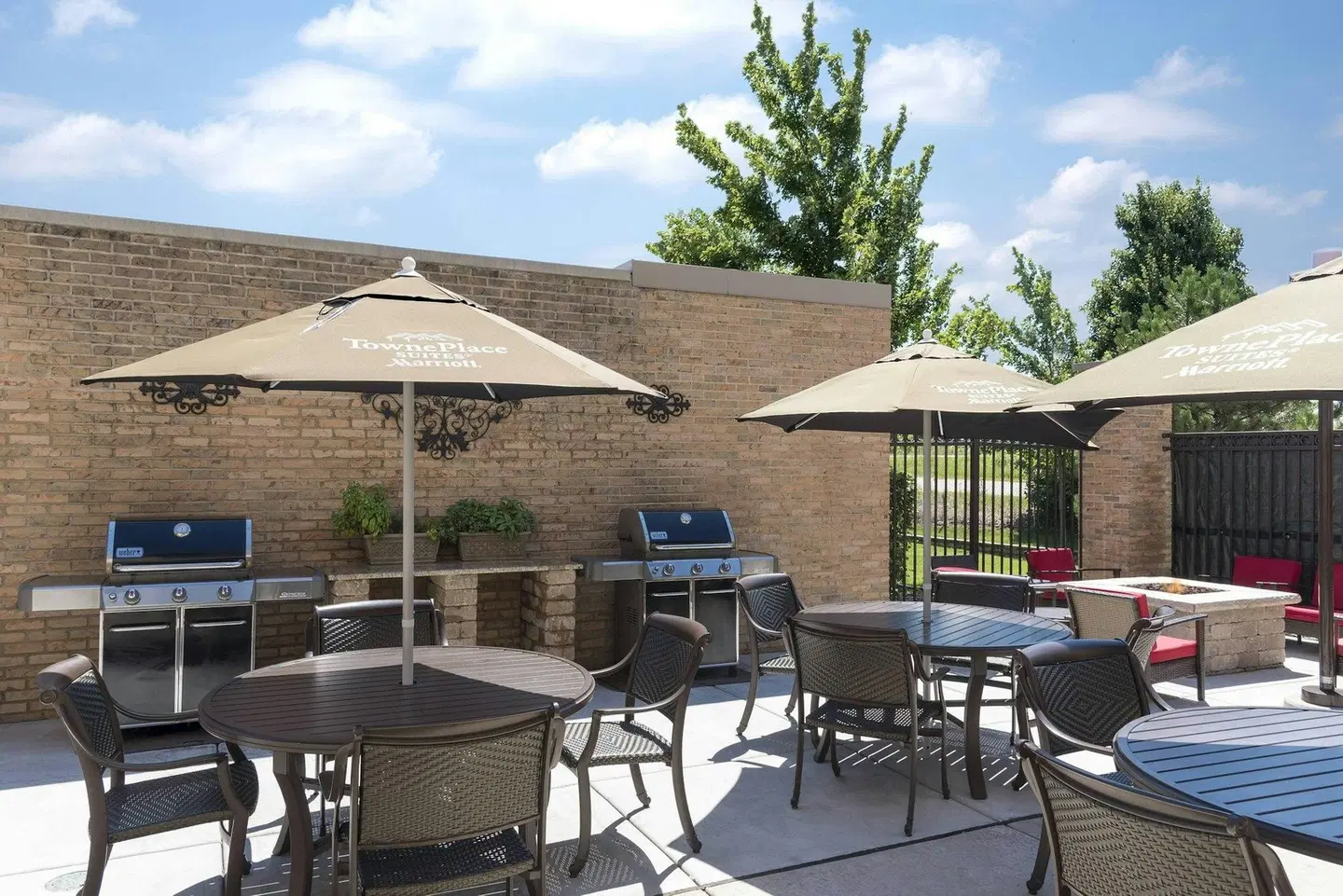 TownePlace Suites by Marriott Joliet South Terrasse