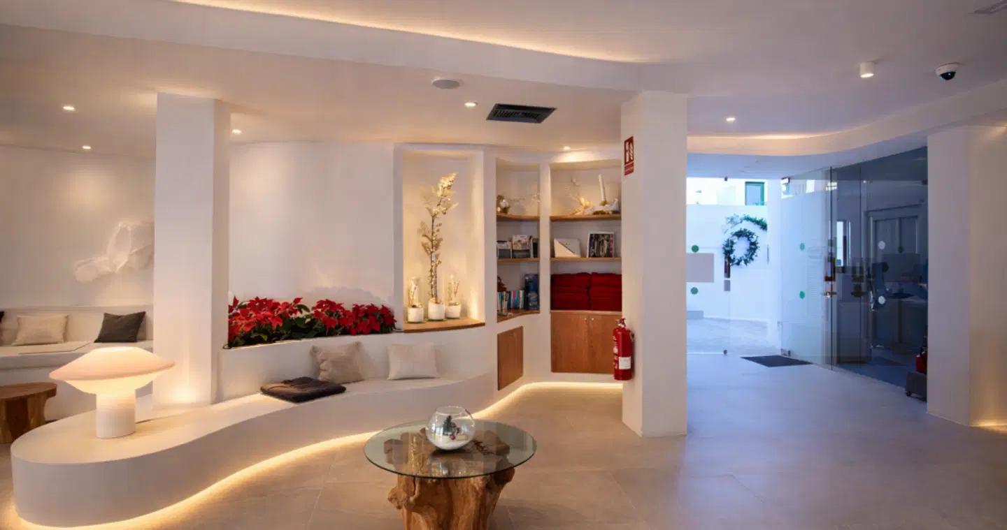 Apartamentos La Peñita Badezimmer