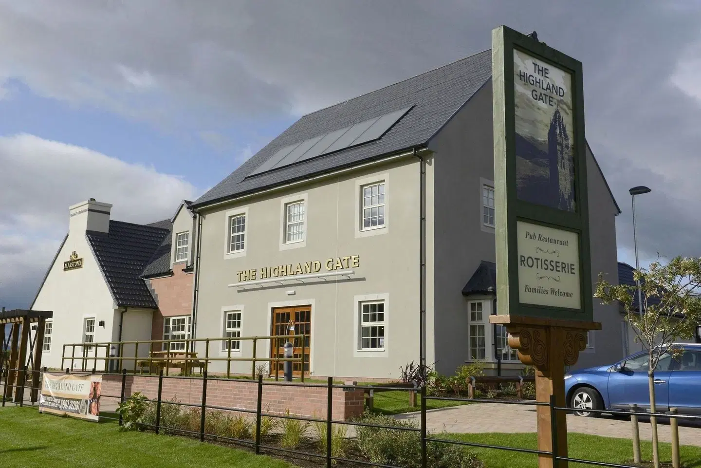 Highland Gate by Marston's Inns EXTERIOR