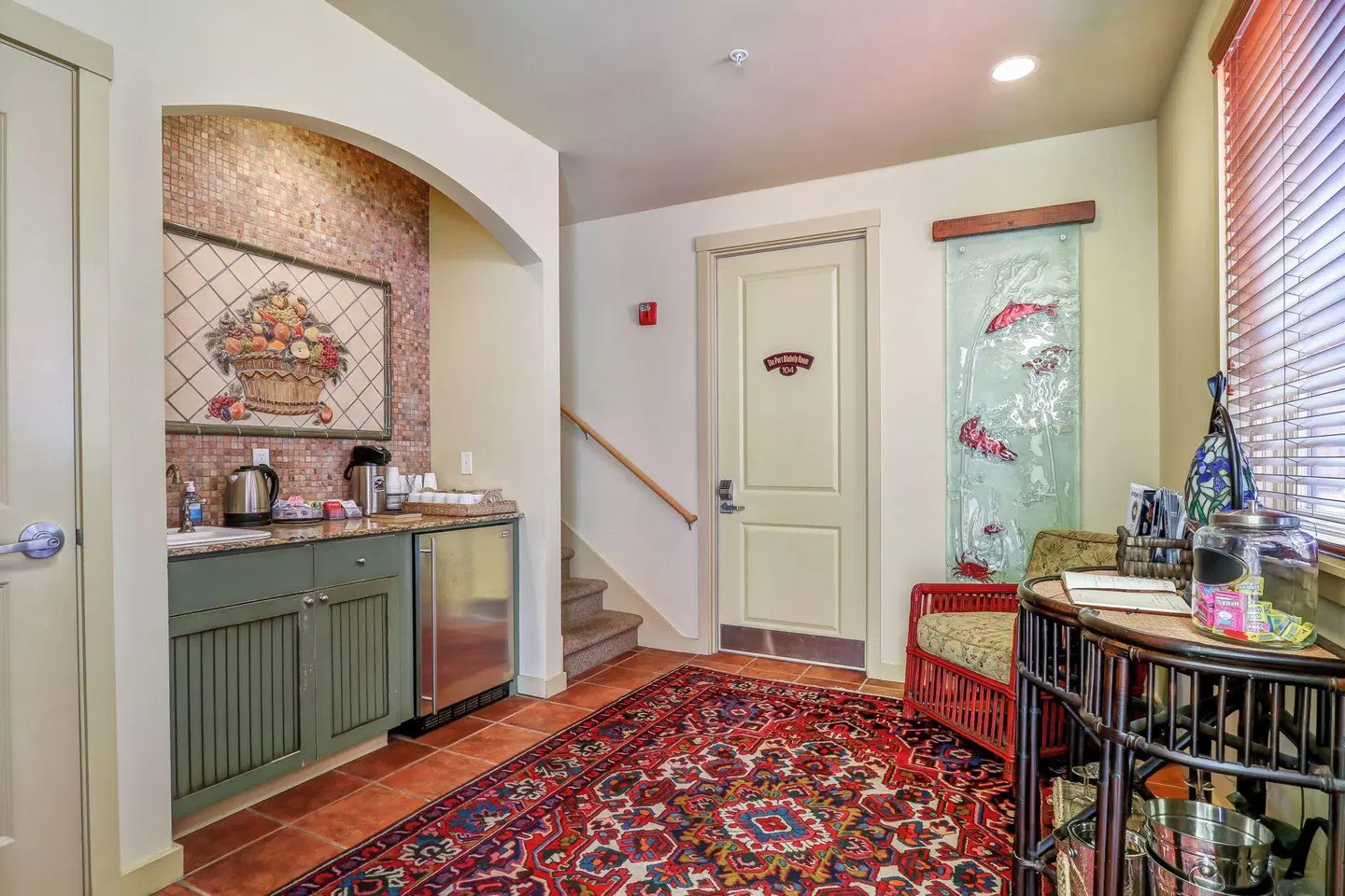The Eagle Harbor Inn ROOM_EXAMPLE