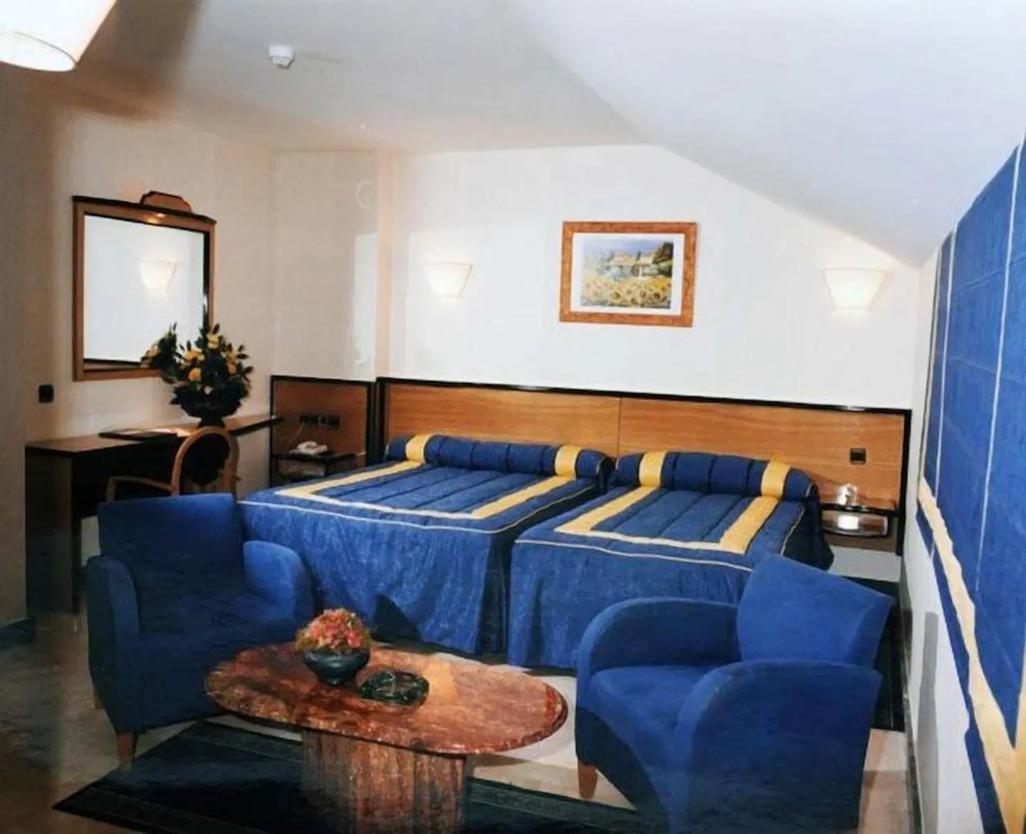 Ciudad de Fuenlabrada ROOM_EXAMPLE
