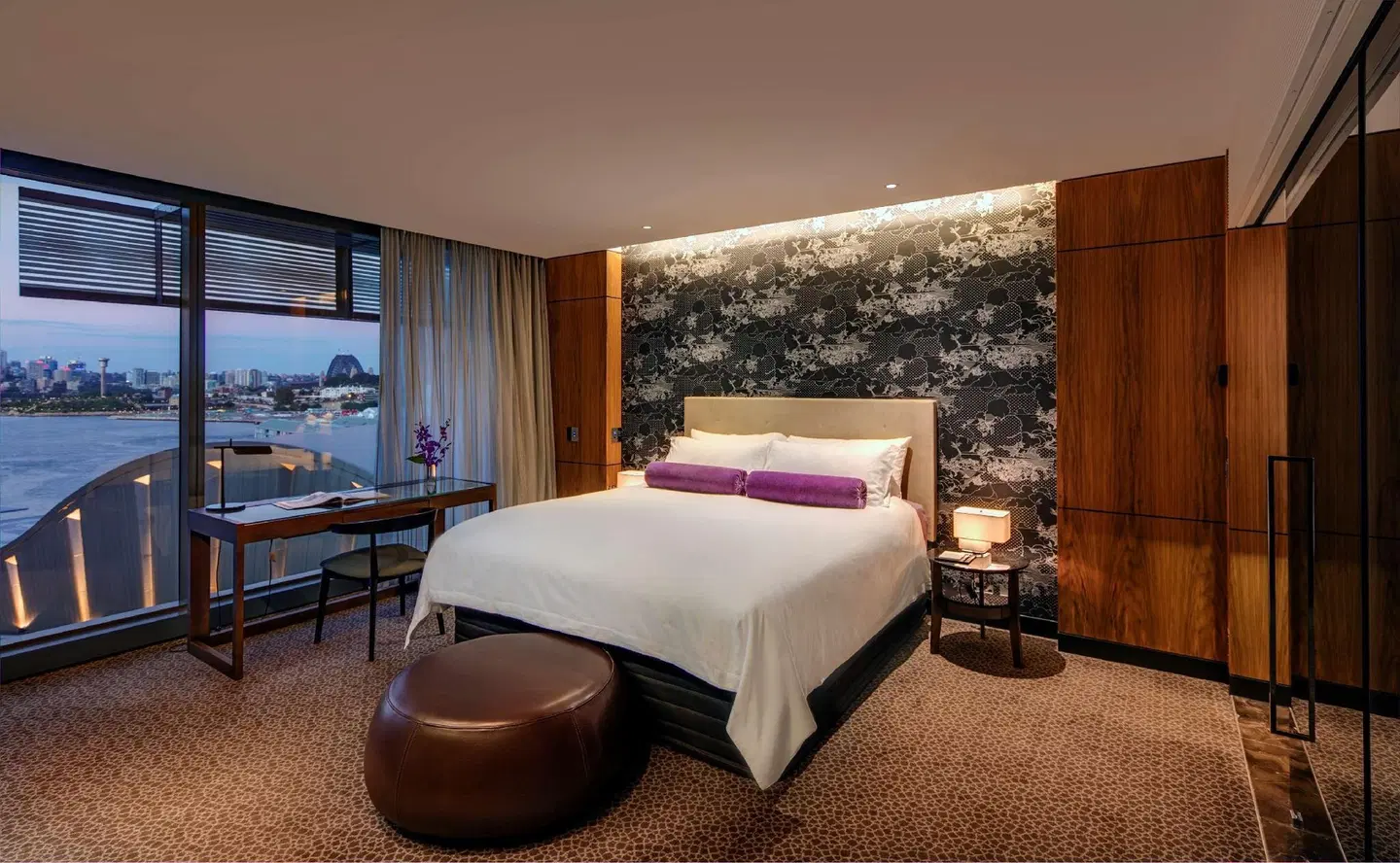 The Darling ROOM_EXAMPLE