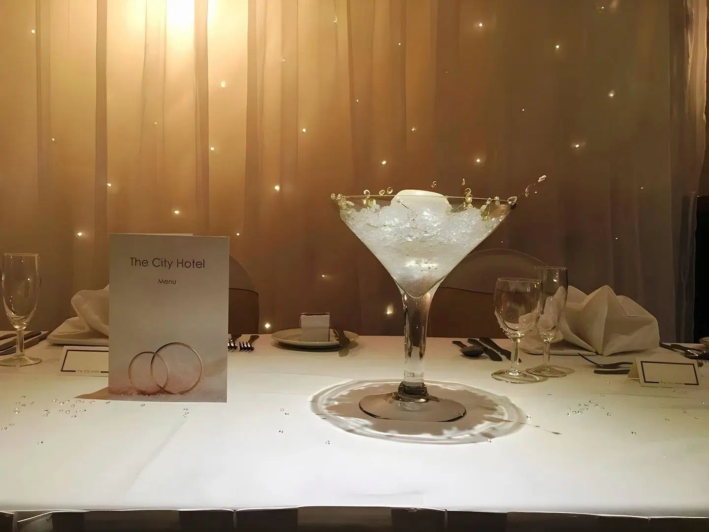 The City Hotel Restaurant