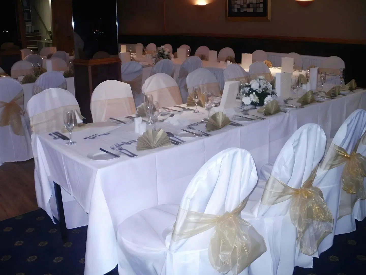 The City Hotel Restaurant