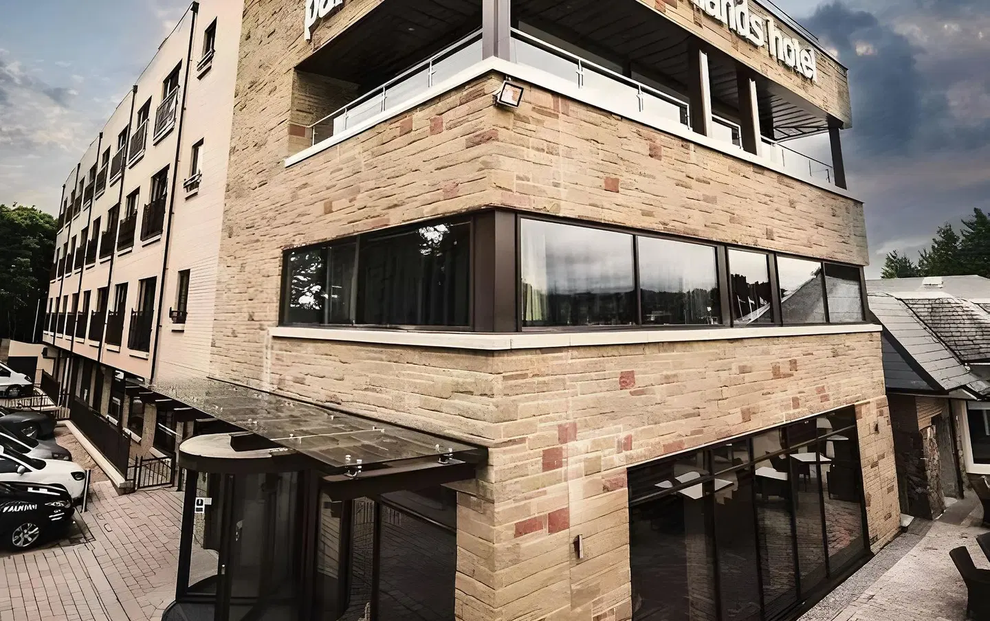Parklands Hotel & Country Club EXTERIOR