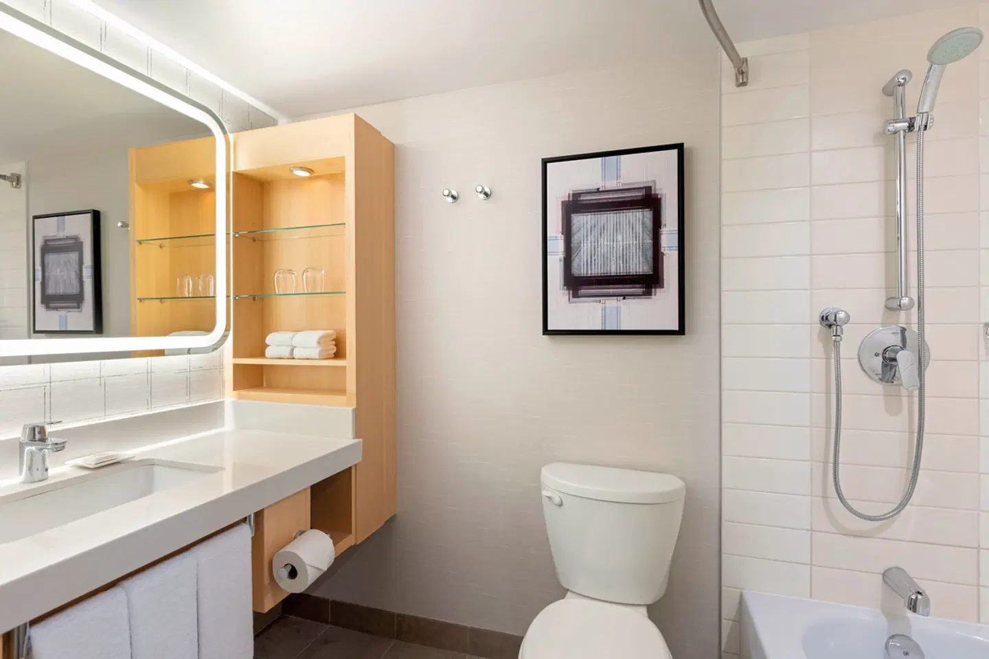 Delta Hotels by Marriott Grand Okanagan Resort Badezimmer
