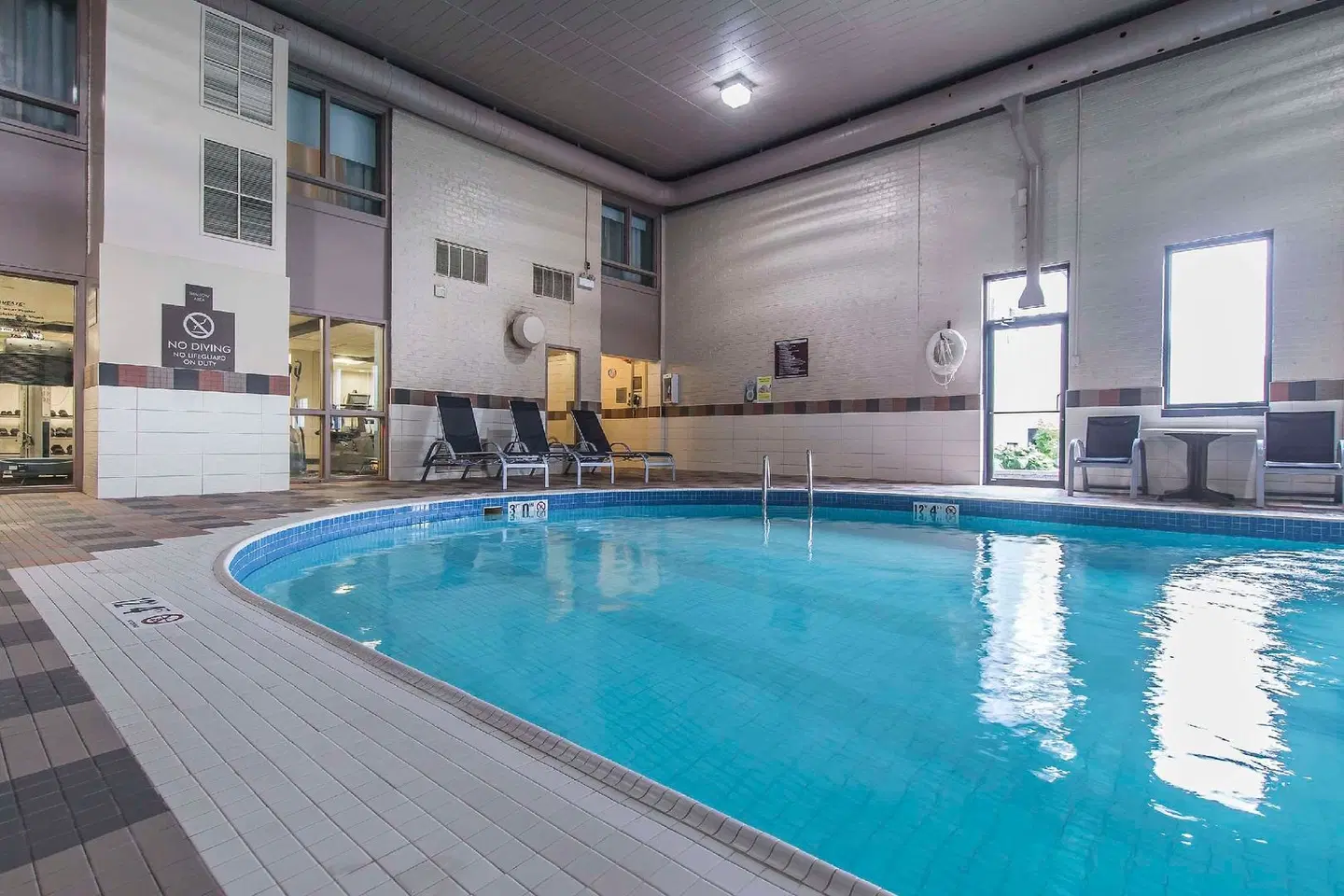 Quattro Hotel & Conf. Centre, Ascend Hotel Collection Hallenbad