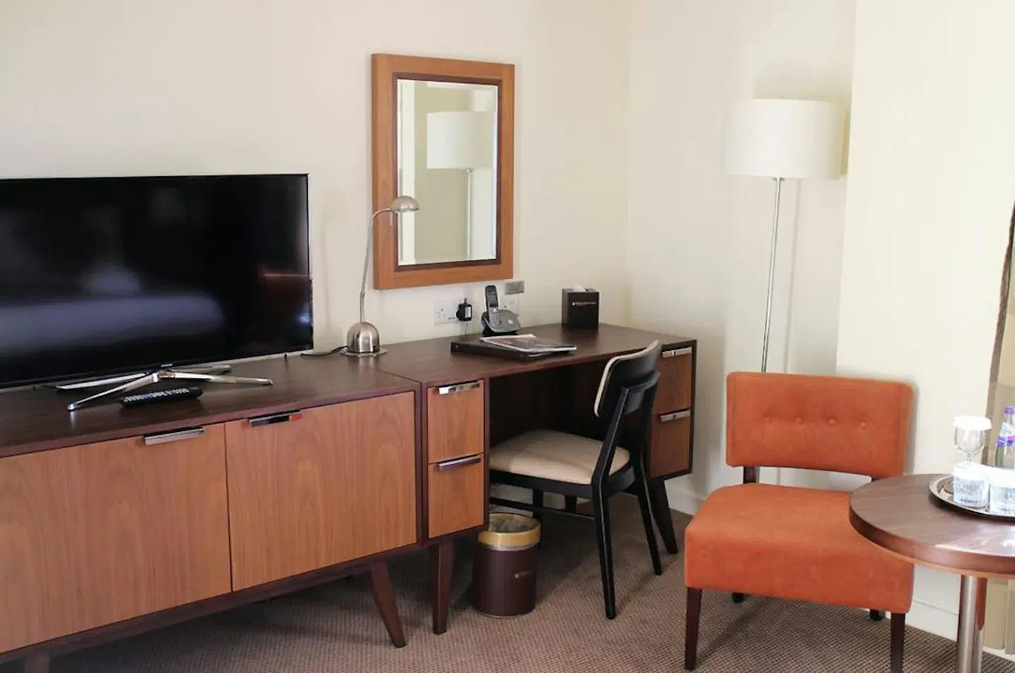 Western House Hotel ROOM_EXAMPLE