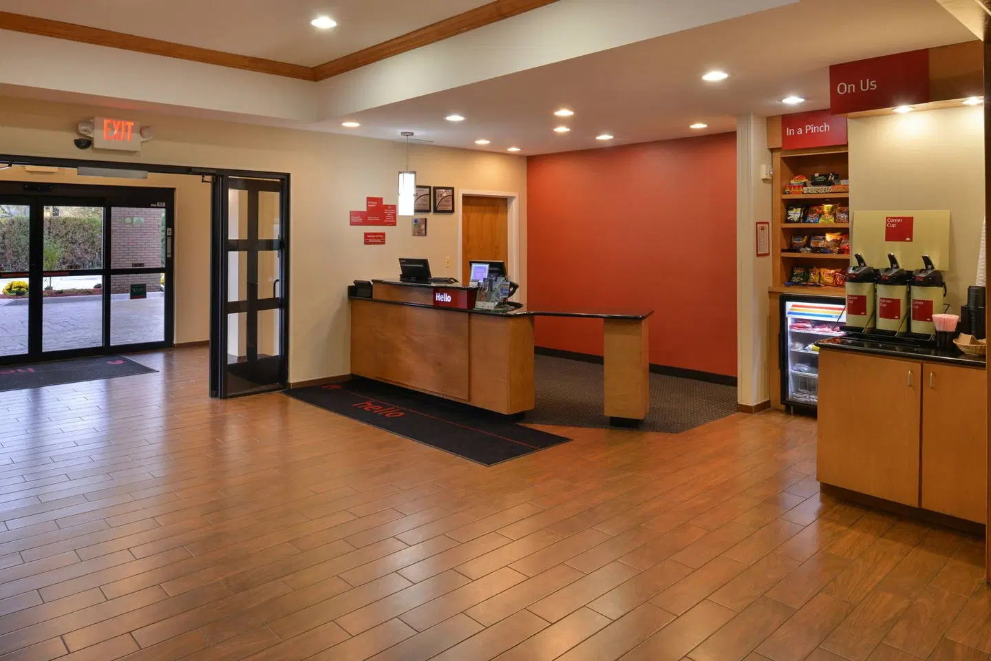 TownePlace Suites Detroit Warren LOUNGE_LOBBY