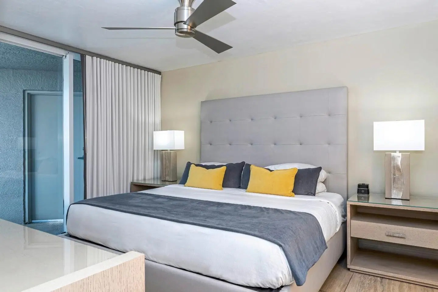 Diamond Head ROOM_EXAMPLE