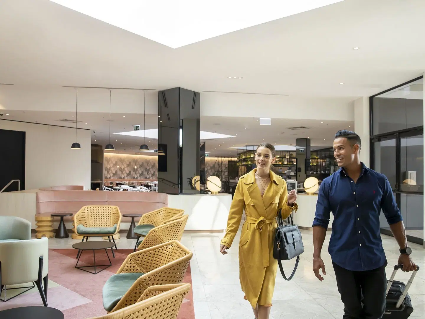 Novotel Sydney International Airport Bar