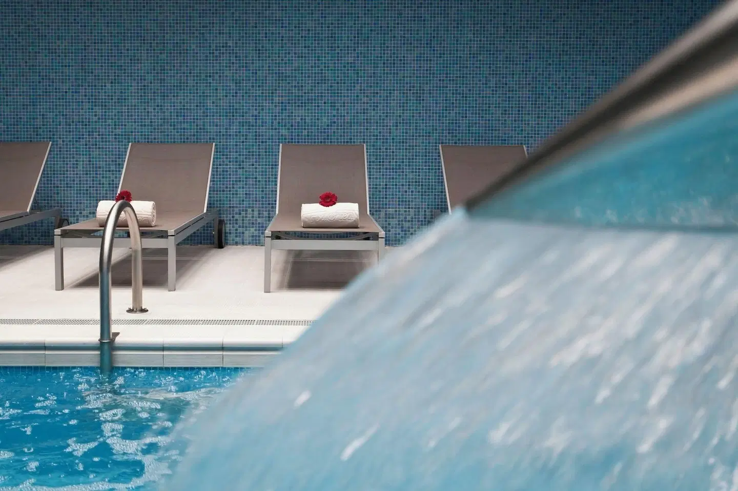 Gaia Residence OUTDOOR_POOL