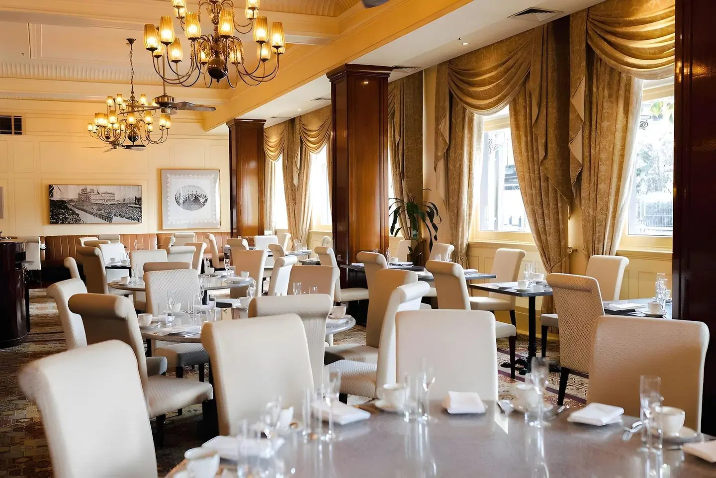 The Hotel Windsor Restaurant