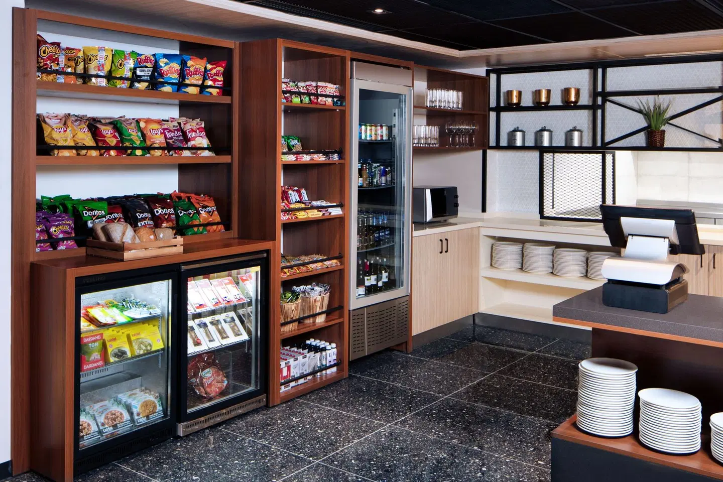 Residence Inn by Marriott Istanbul Atasehir Bar