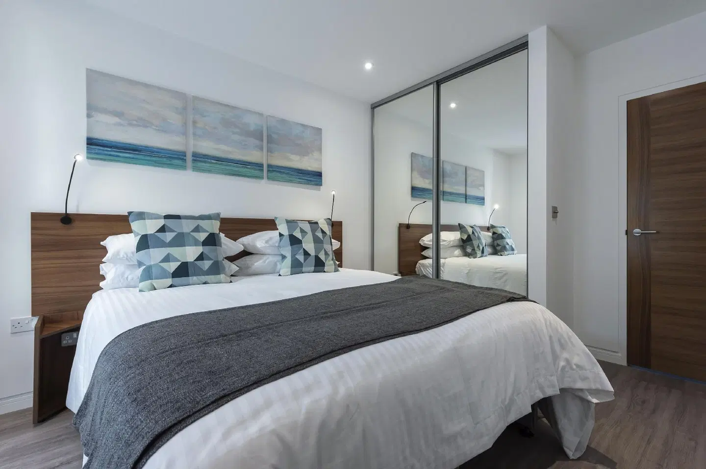 Apartrooms ROOM_EXAMPLE