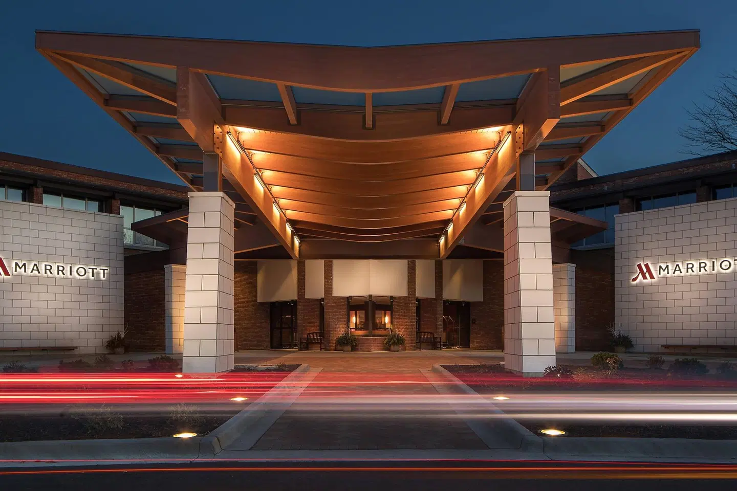 Lincolnshire Marriott Resort EXTERIOR