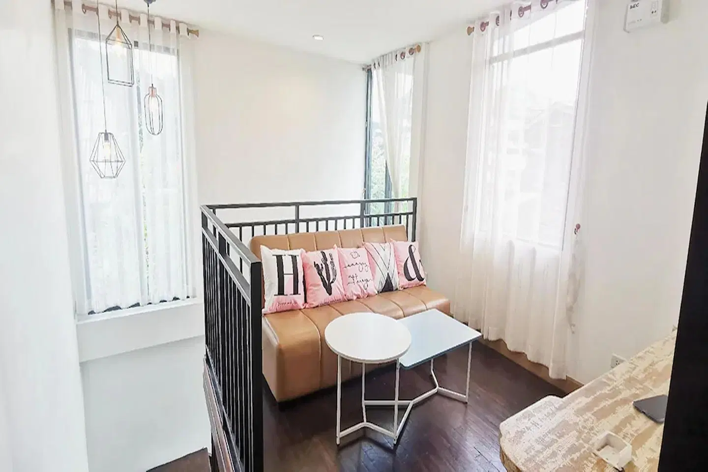 Stay Here Hostel Phra-Singh Chiangmai ROOM_EXAMPLE